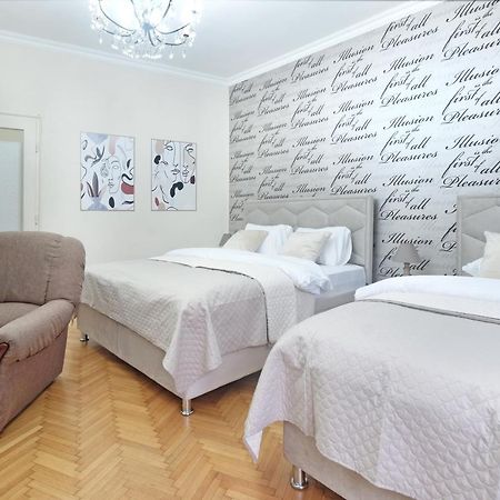 Illusion Downtown Apartment เบลเกรด ภายนอก รูปภาพ
