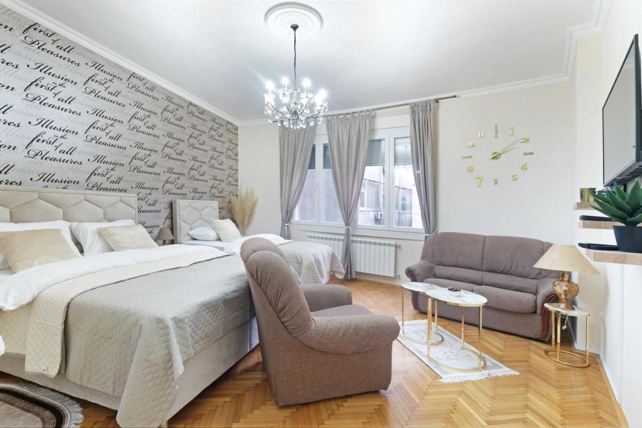 Illusion Downtown Apartment เบลเกรด ภายนอก รูปภาพ