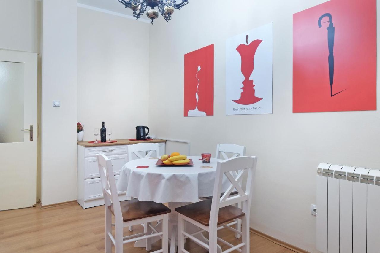 Illusion Downtown Apartment เบลเกรด ภายนอก รูปภาพ